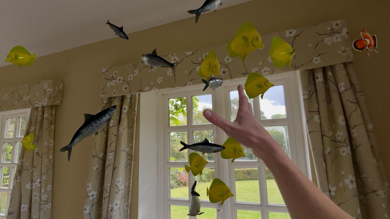 Interact with living creatures screenshot